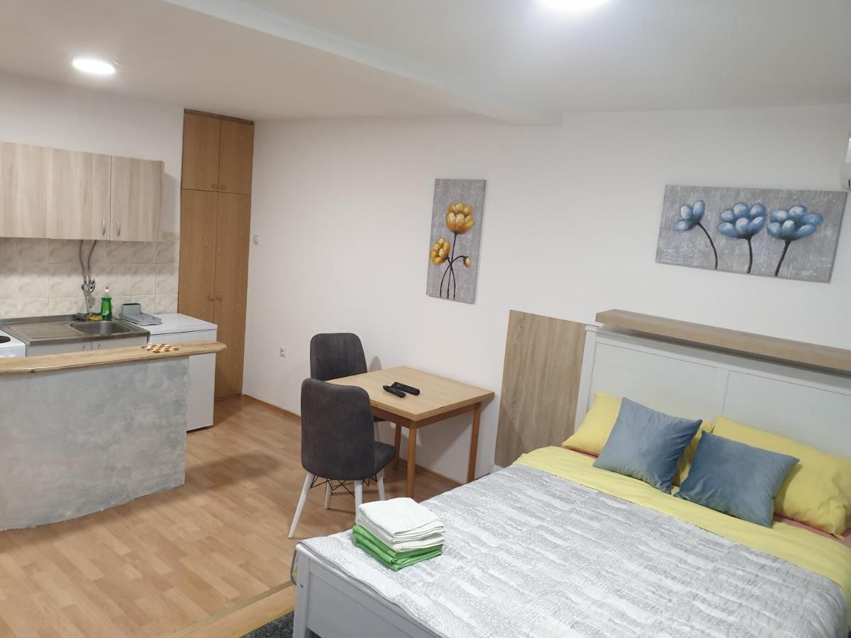 City Center Apartment 2 Ni Εξωτερικό φωτογραφία